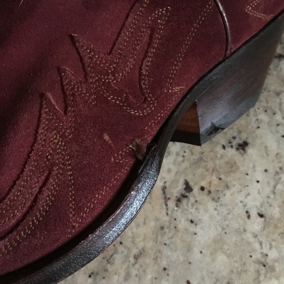 Sendra Suede Embroidered Western Cowboy Boots - Picture 8 of 16